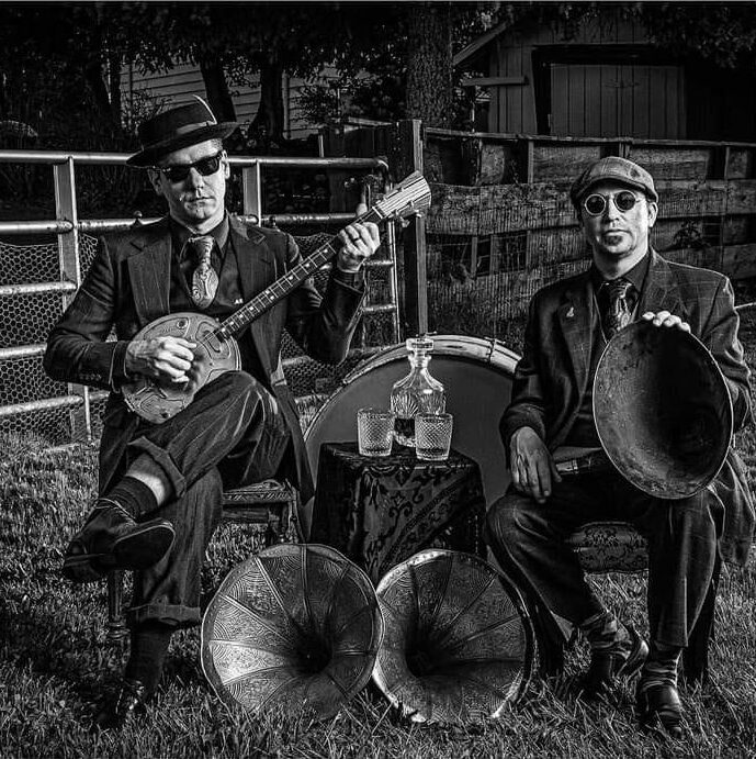 The Peculiar Pretzelmen